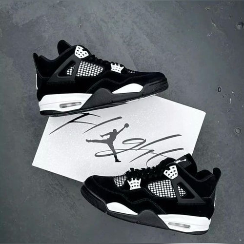 Air Jordan 4 "White Thunder"