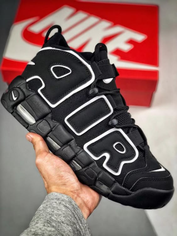 Nike Air More Uptempo "Black White"
