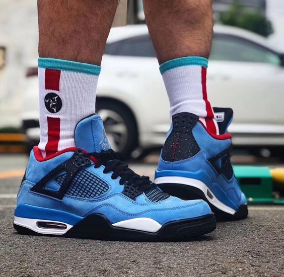 Travis Scott x Air Jordan 4 "Houston Oilers"
