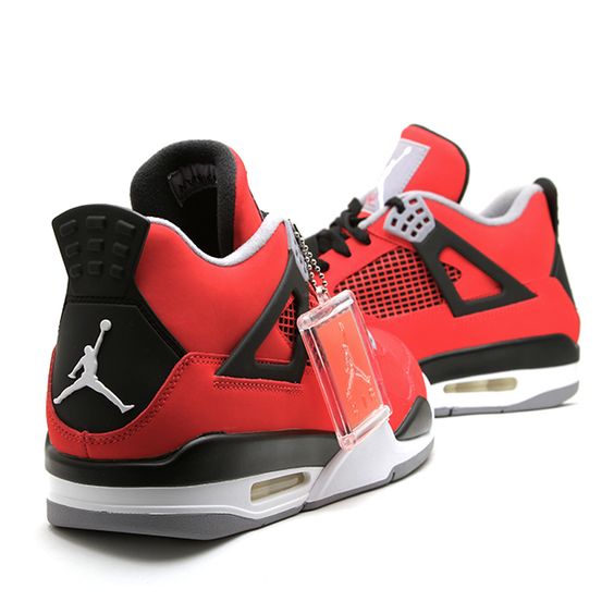 Air Jordan 4 "Toro Bravo"