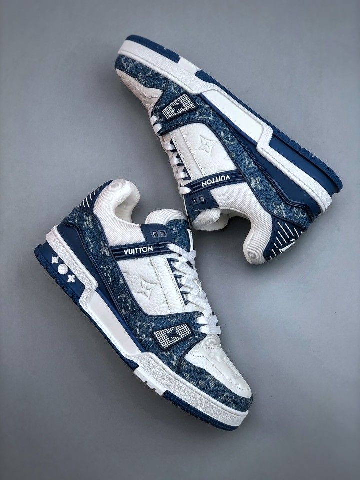 Louis Vuitton Trainer "Blue/White"