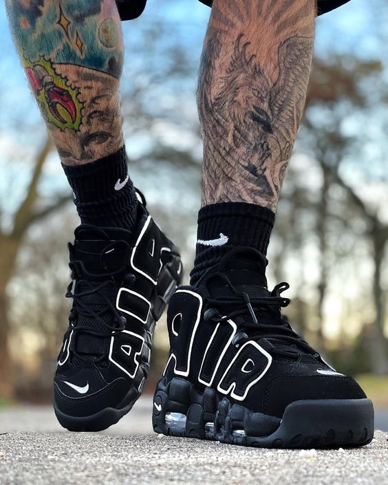 Nike Air More Uptempo "Blanco Negro"