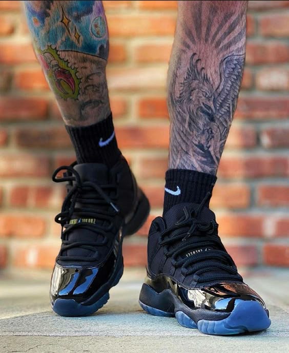 Air Jordan 11 Retro "Gamma Blue"