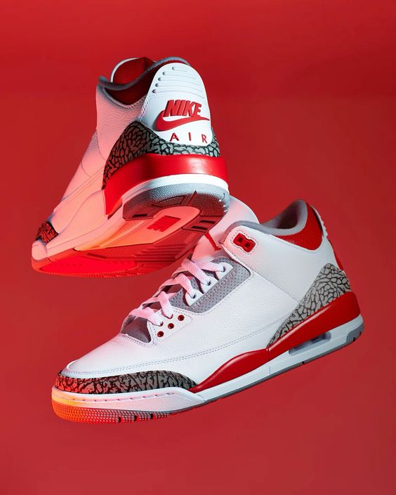 Jordan 3 Retro SE "Fire Red"