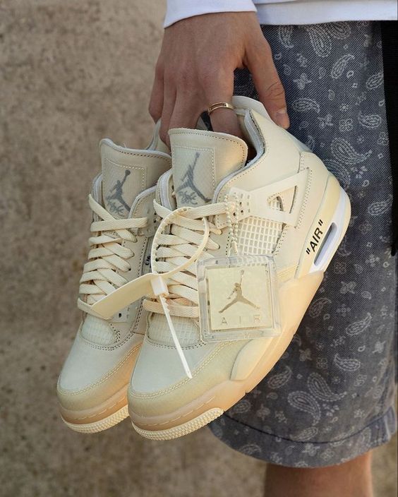 Off-White x Air Jordan 4 SP