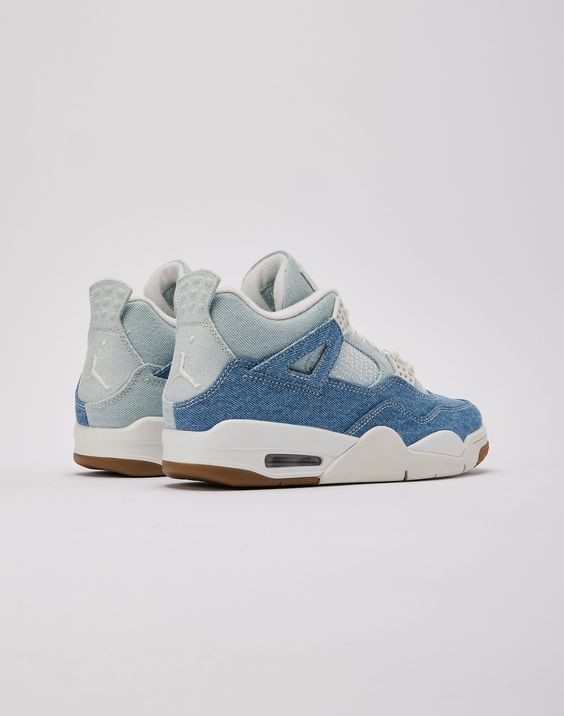 Air Jordan 4 "Worn Blue"