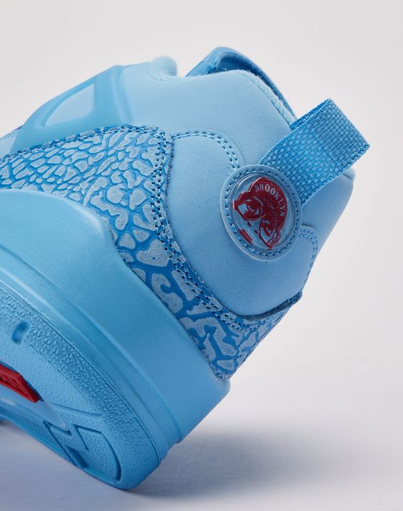 Jordan Spizike Low "Houston Oilers"