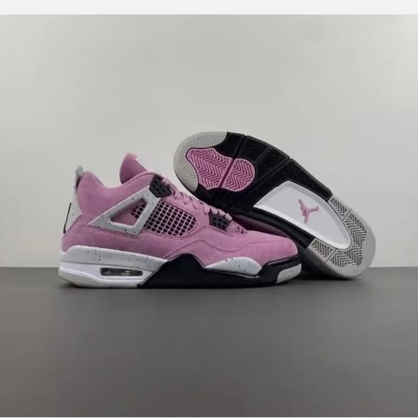 Air Jordan 4 Retro "Orchid"