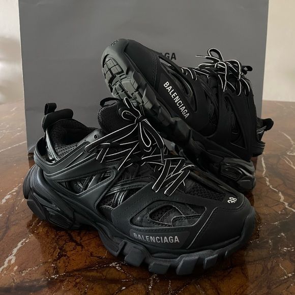 Balenciaga Runner "Black"