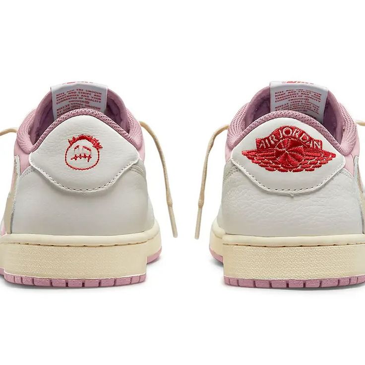 Travis Scott x AJ1 Low "Shy Pink"