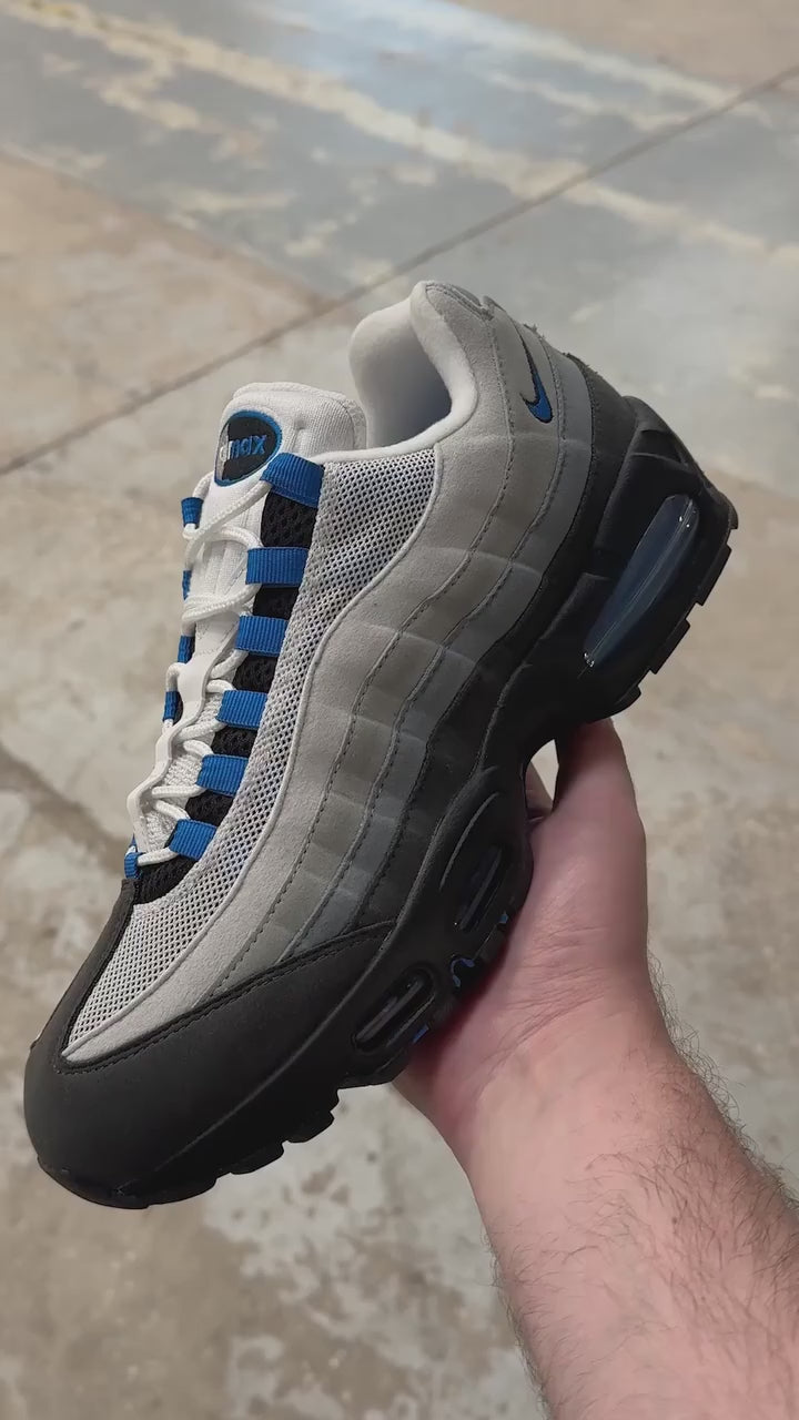 Undefeated x Nike Air Max 95